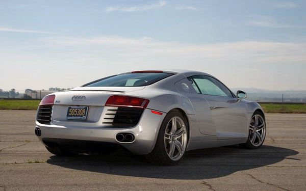 audi r8