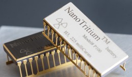 Nanotričio baterija, veiksianti 20 metų