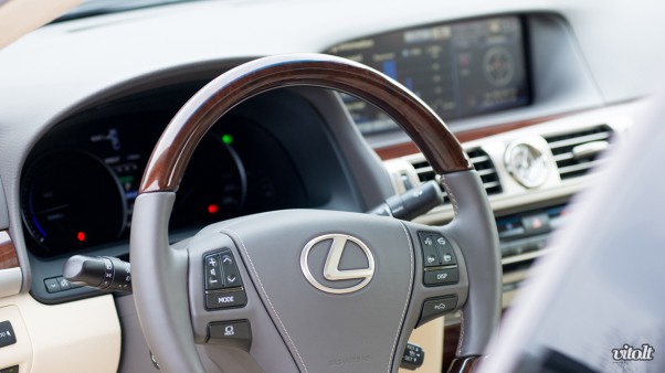Lexus LS 600h 2013