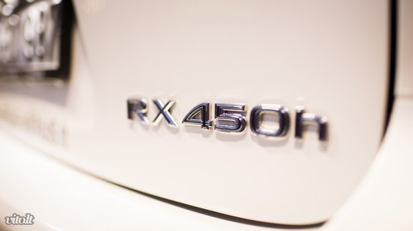 Lexus RX 450h F Sport automobilis