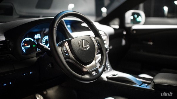 Lexus RX 450h F Sport automobilis