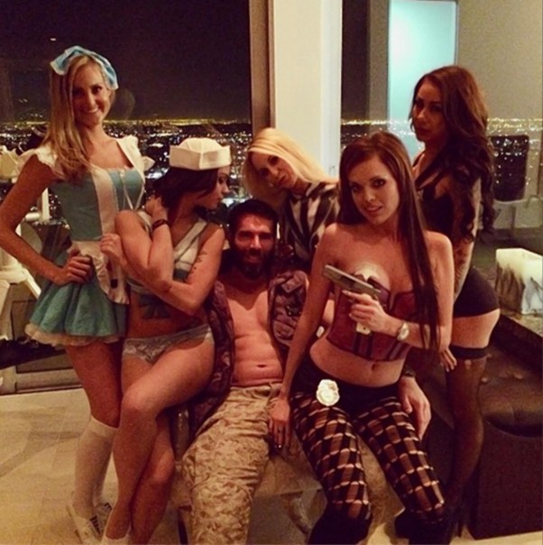 Dan bilzerian teminis vakarėlis