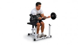 3 paprasti pratimai geresniam bicepsui auginti