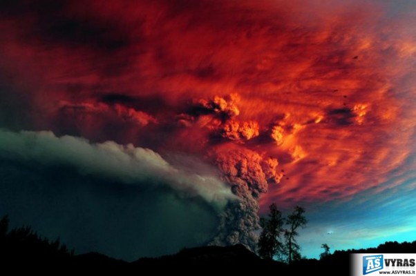 Čilės ugnikalniai atrodo neįtikėtinai